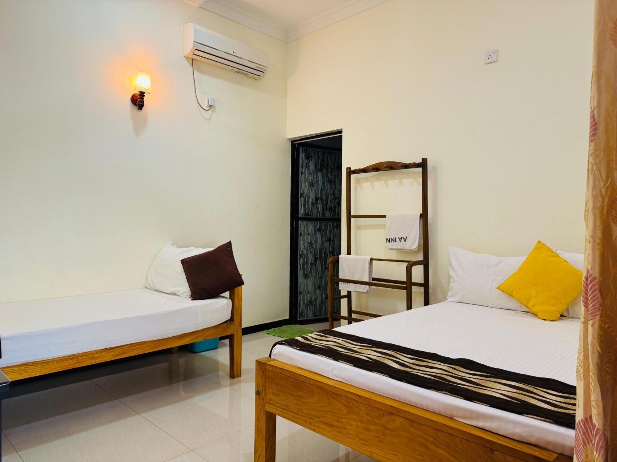 Aa Inn Trincomalee Habitación foto